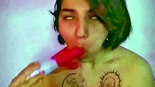 假屌振动棒双插狂玩