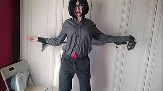 Lavinia performs striptease dressed as a man