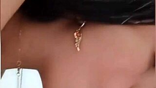 recopilacion de mamadas y corridas con milfs y teens 18+ enormes