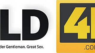 Mature woman fucks young 18+ teen after bath