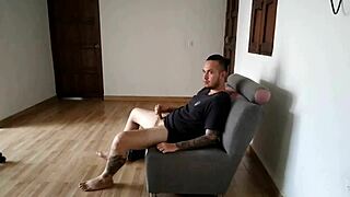 encontré a mi sobrino masturbándome cuando salía del baño latina teen 18+ squirting pov?