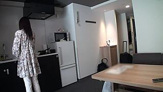 Did you see that private sex with the japanese magazine model amateurs