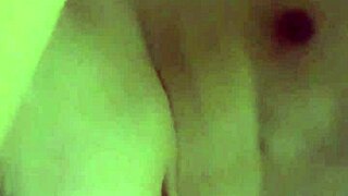 Vietnamese Friends Creampie Big Asses in Motel