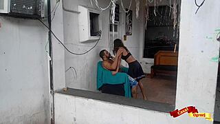 瘦亚洲继女剃毛后献紧屄给我干