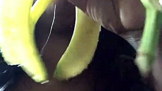 Damn, Sexfeene sucking that banana like a pro!