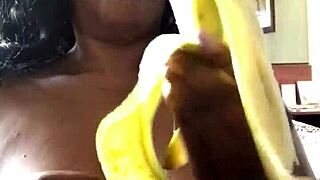 Damn, Sexfeene sucking that banana like a pro!
