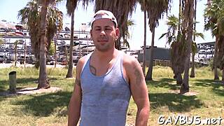 Watch this hunk sucking cock in gay porn