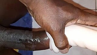 fucking fleshlight feels so good with huge cumshot