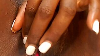 Bbw Pussy Gets A Huge Creampie In Anal And Missionary Threesome.