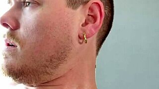 Jake Waters licks ass and massages cock with tight butthole!