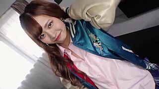 Part 1: Stunning slender Asian babe gives an epic homemade blowjob!