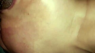 Helping a mature woman with big breast to learn how to give a good blow job