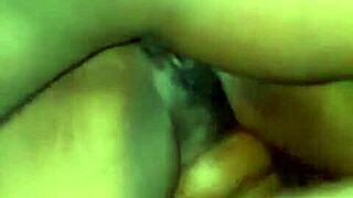 He eats her pink pussy as a Christmas gift