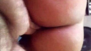 Double penetration makes hot Indian bitch reach orgasm