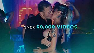 Lily Larimar粗暴年轻辣妹骑乘猛干