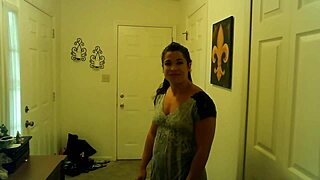 Cuckold bf watches mature milf blowjob