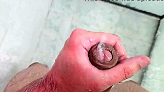 Cumming in the shower, so sexy