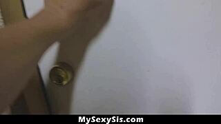 Stepbro Fucks Stepsis As She Is Blindfolded And She Taught Its Her Boyfriend - Mysexysis