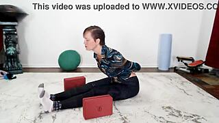 Goddess Aurora Willows’ yoga class 7 – a fetish-filled experience