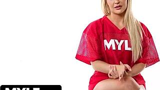 Mylf Goddess Slimthick Vic in Exclusive Sofa Interview