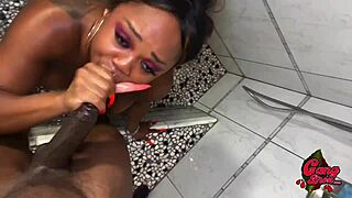 jayden starr's stepson fucks her big ass in shower