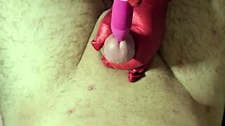 Juicy Pussy and Big Ass Get Cunilingus, Deepthroat, and Handjob with Vibrating Stick Leading to Huge Cum
