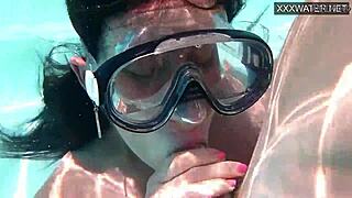 minnie manga and eduard cum in swimming pool.