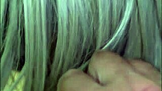 anal sex in the car-amateur porn free