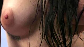 Slutty Peach Gets Sperm Load On Her Face Gulping All The Sperm