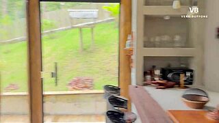 Me Dejo Chupar La Vagina Para Conseguir Un Descuento En La Compra De Mi Nueva Propiedad