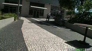 Wanna see Riley Reed’s hot ass banging a new buddy?