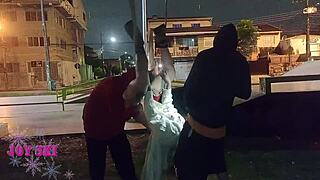 Friends Take Me to Explore the Public Square.