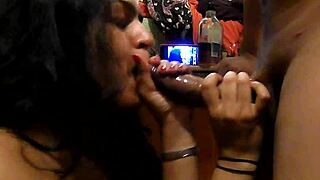 i watch the indian girl giv a blowjob and get cum on her tit, it's so beautifull.