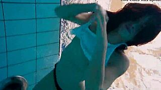 Horny teen 18+ gets naked fast and shows her sexy body 😍