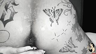 I grabbed the jewish girl and came inside her