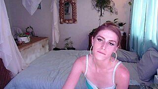 Redhead Amateur Masturbates To Orgasm In Her Wet Panties