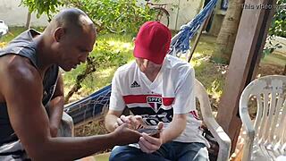 Morena debuts in porn at clandestine party with paty bumbum