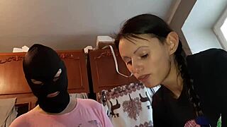 I teach my girlfriend cunnilingus with dirty talk for her orgasm