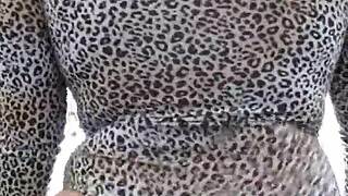 Vanillababyy performs sensual dances and engages in intimate activities with passion and rhythm