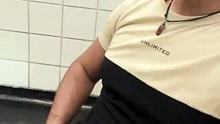 Bisexual encounter with a construction worker in public. Sucking in a toilet outdoor—how daring is that?