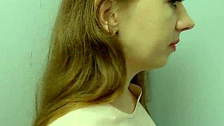 cute realtor serves client with risky public suck! 😜