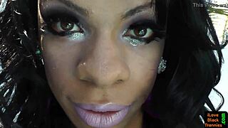 黑人变性人比基尼独撸大屌