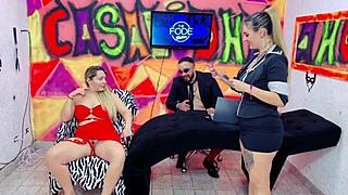 Suzy Gives Wet Ass to Diguinha DJ for Double Penetration!