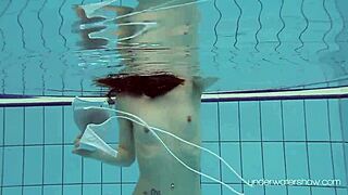 Roxalana Cheh Sexy Redhead Underwater Public Exposure