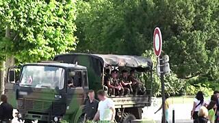 Wild public threesome by Eiffel Tower in Paris, unbelievable