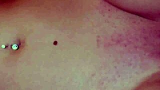 Hey, wanna see Kenna James get playful with her best friend?