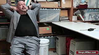 Teen shoplifter gets punishment in the form of sex at the mall