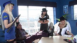 Wanna deal? Suck my tits and handle the cops!