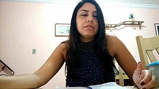 Sarah Rosa says, 'Watch my gangbang swing at the cuiaba bar tonight'