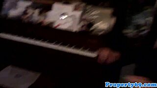 Realtor Beauty Rides Cock Outdoors